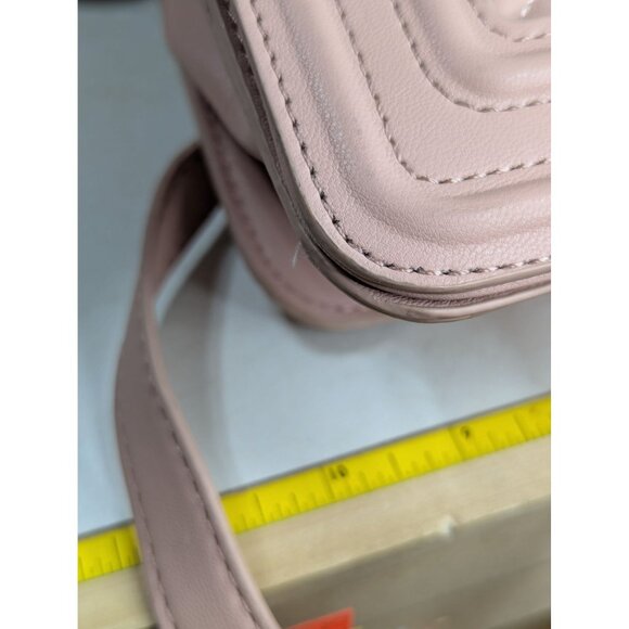 Badgley Mischka Pink Quilted Shoulder Bag With Pearls & Chain Strap - Picture 2 of 9